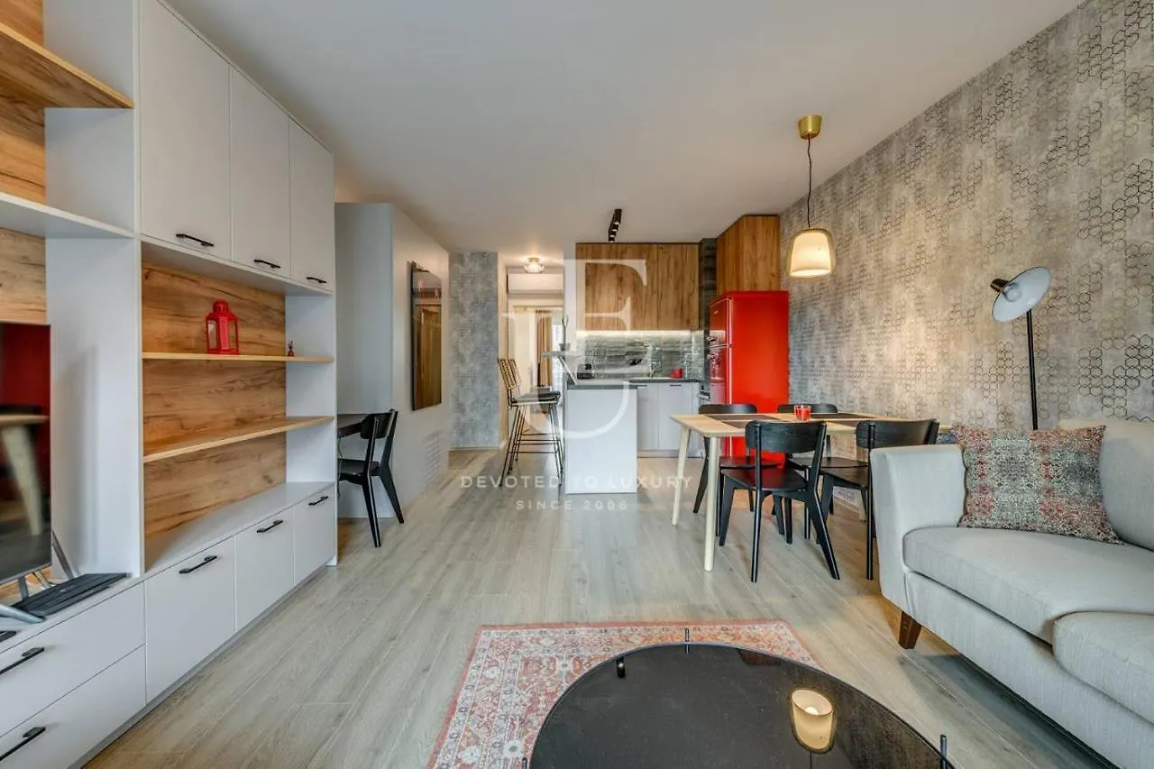 Miami A Lovely City Center 2 Bedrooms Apartment With Private Parking Sófia