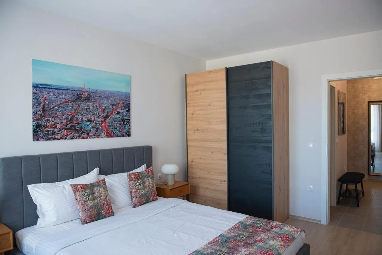 Miami A Lovely City Center 2 Bedrooms Apartment With Private Parking Sófia Bulgária
